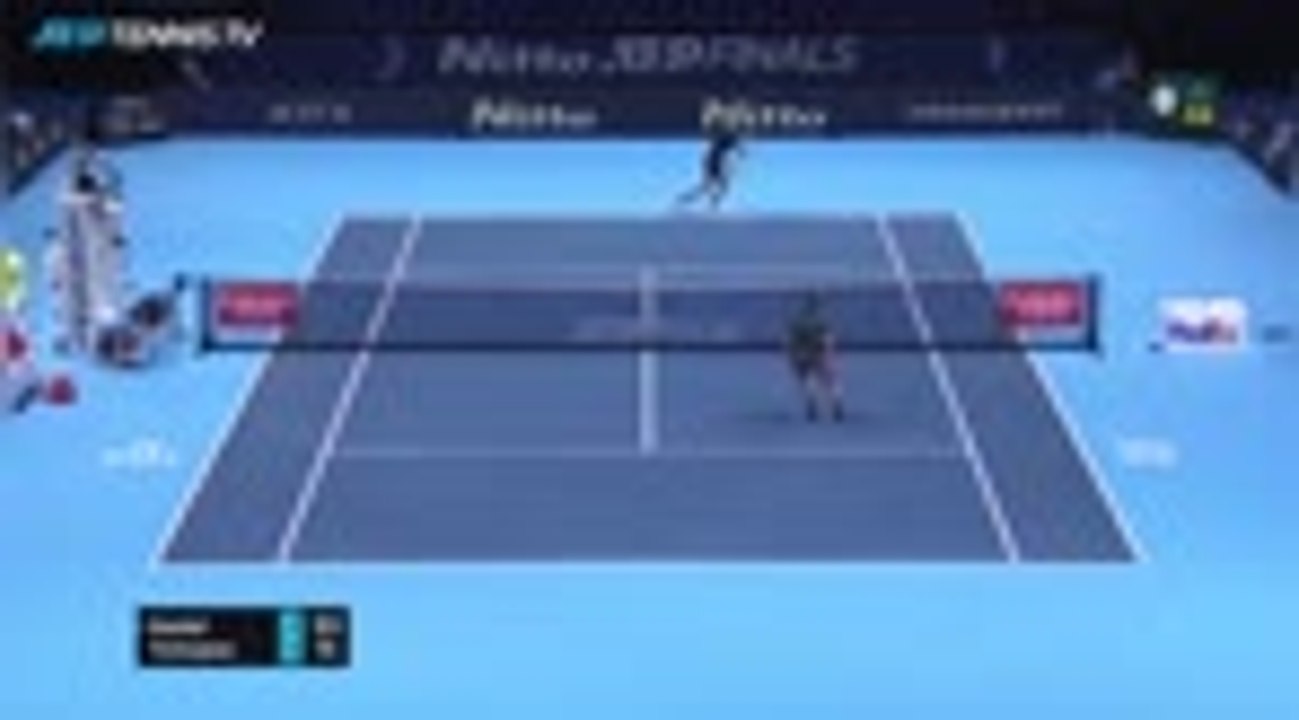 Nadal edges past Tsitsipas to reach ATP Finals semis