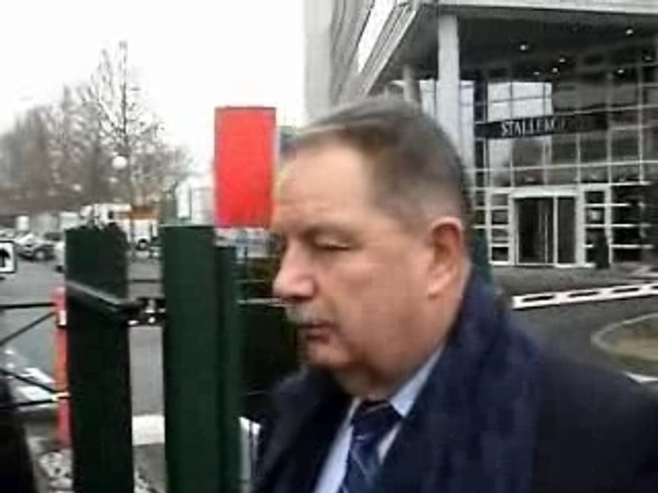 Jean-Paul Dova - Restructuration du parc d'activités