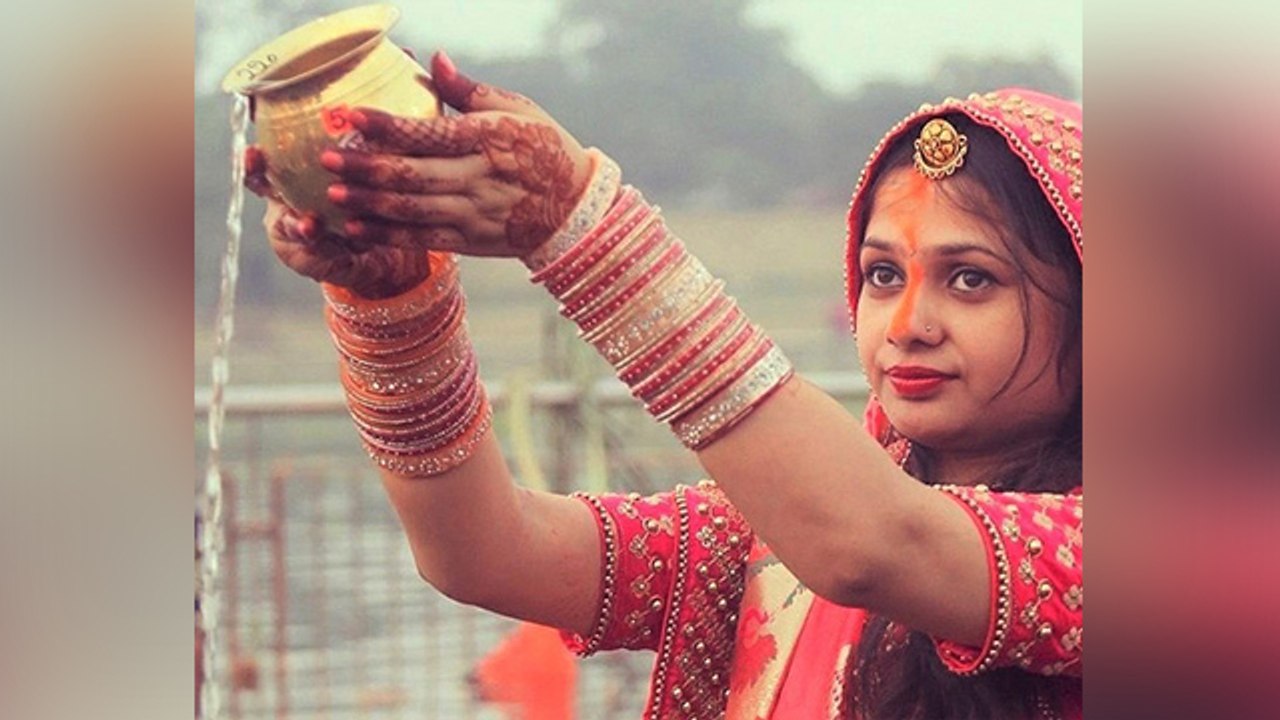 Chhath Puja 2020: छठ पूजा के तीसरे दिन सूर्यदेव को पहला अर्घ्य देने का महत्व।Chhath Argh Importance