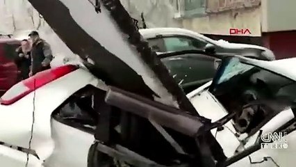 Mucize kurtuluş saniye saniye kameraya yansıdı | Video