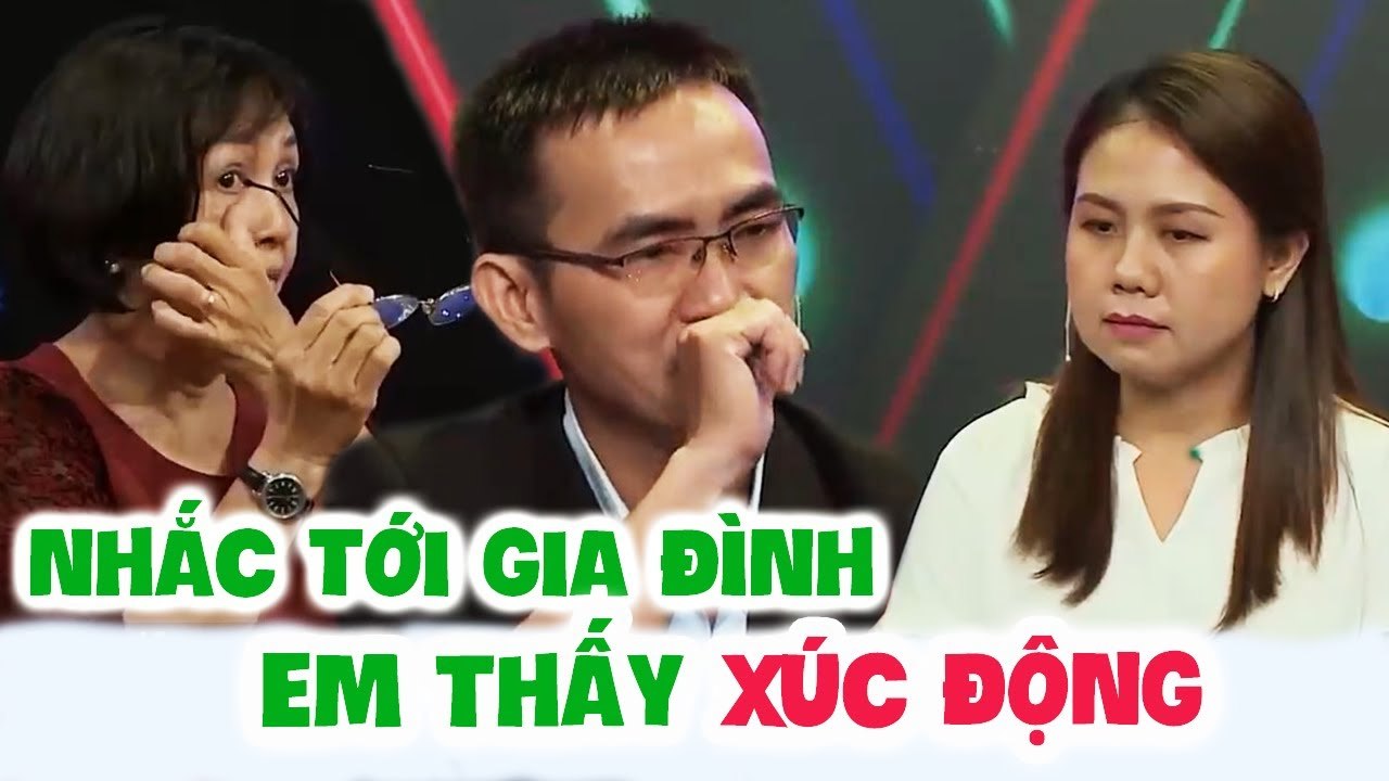 Tủi thân vì gia đình, chàng trai MỒ CÔI cha mẹ BẬT KHÓC nức nở vì số phận bất hạnh