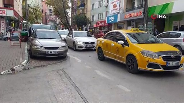 Bursa’da kontrolden çıkan motosiklet savruldu...İki kişi ölümden böyle döndü