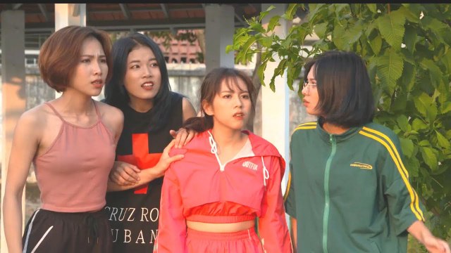 Dù không ưa nhau nhưng Kẻ thù của kẻ thù là bạn | O2O - NHỮNG CÔ GÁI RỰC RỠ