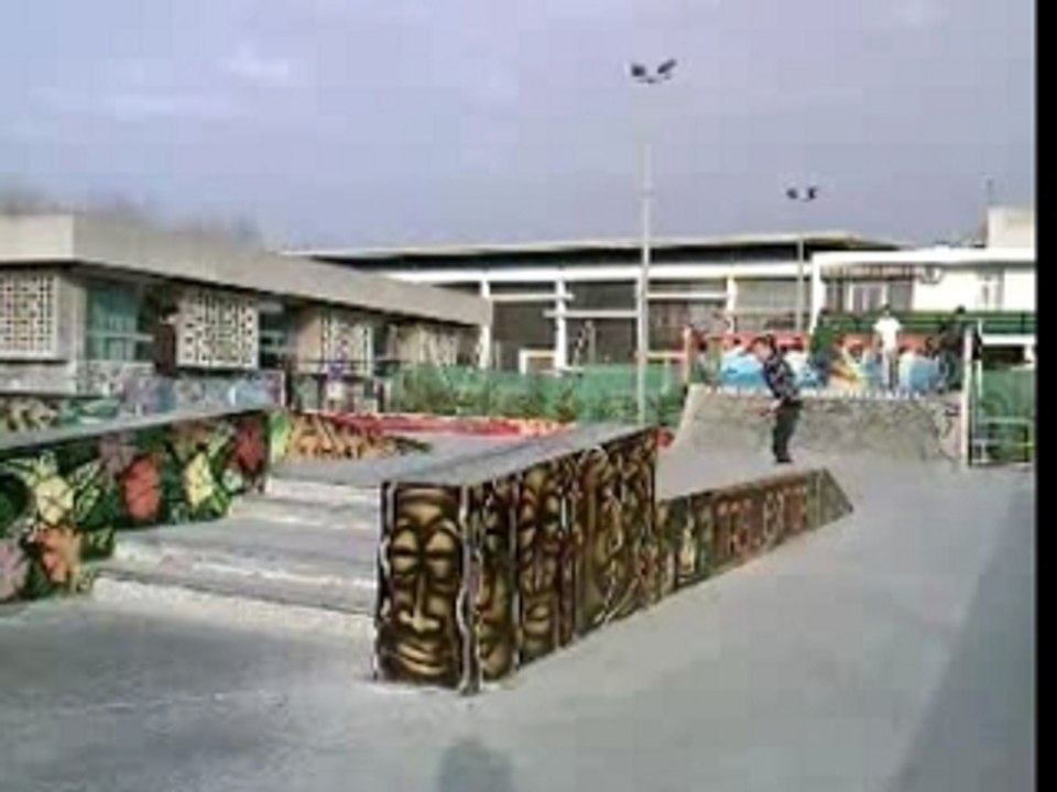 Arnaud Simon nolly-heel-back marches