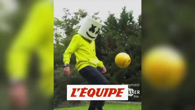 Neymar jongle pour Triller - Foot - WTF