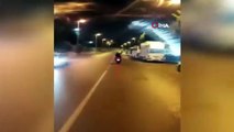 İstanbul trafiğinde havaya ateş açan motosikletli maganda kamerada