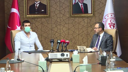 ANKARA - Milli yüzücü Emre Sakçı: 'Bütün milletimizin desteğini hissettim'