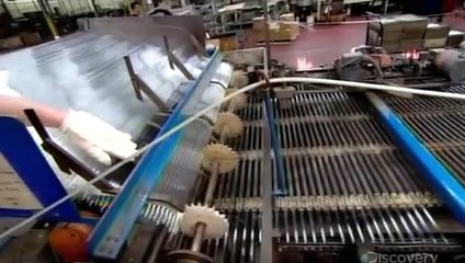 How Its Made - 694 Reflector Light Bulbs
