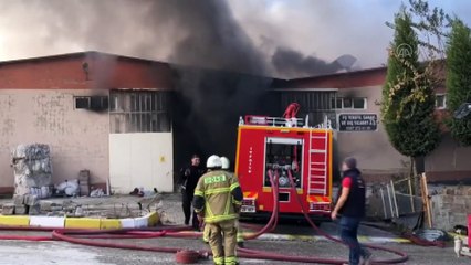 UŞAK - Tekstil fabrikasında yangın
