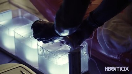 La série de Ridley Scott "Raised by Wolves" débarque sur la chaîne Warner TV à partir du lundi 7 décembre à 20h55 avec une première saison inédite