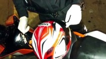 İSTANBUL - Şişli'de motosiklet kaskının içerisine gizlenmiş uyuşturucu madde bulundu