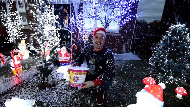 Fund raising festive display in Hindley