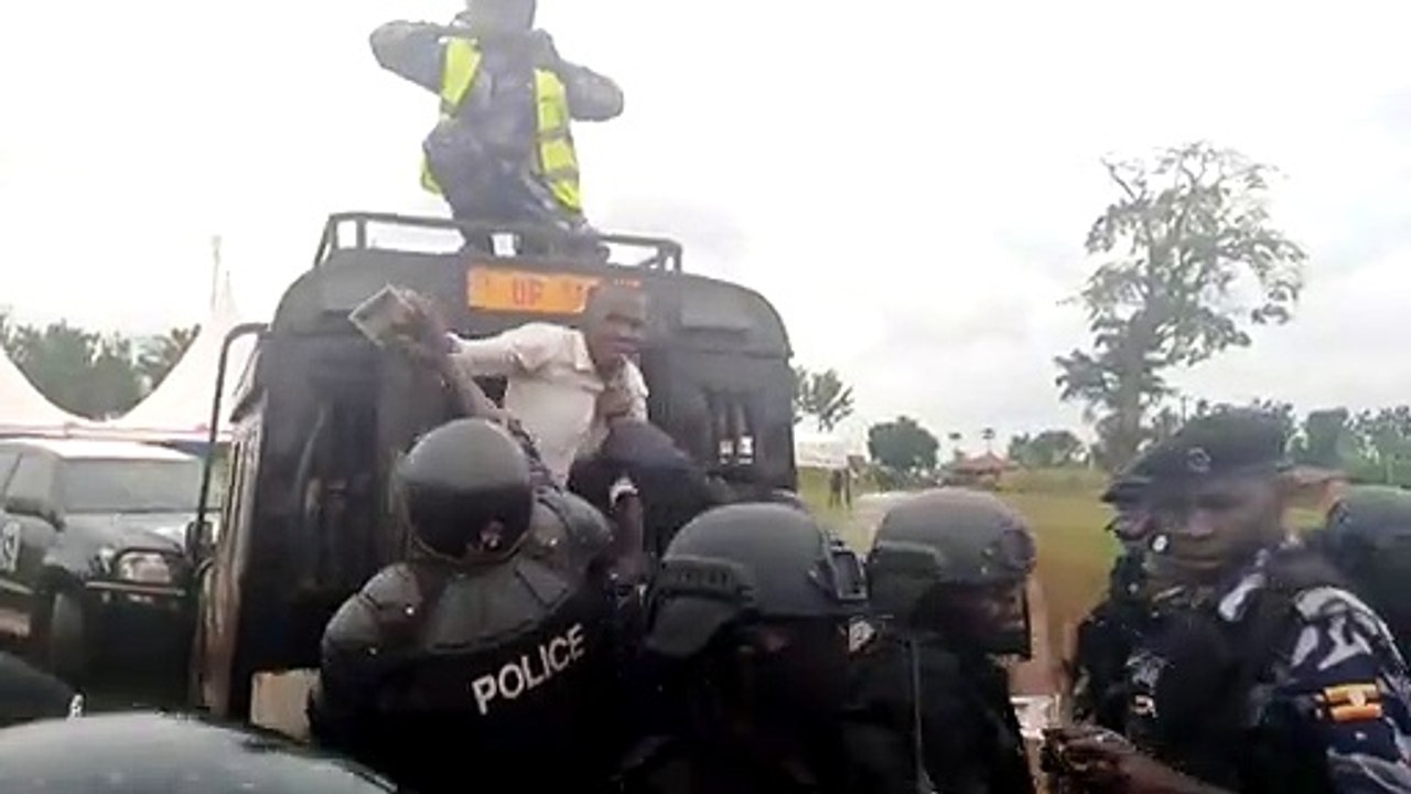 Revolta em Uganda