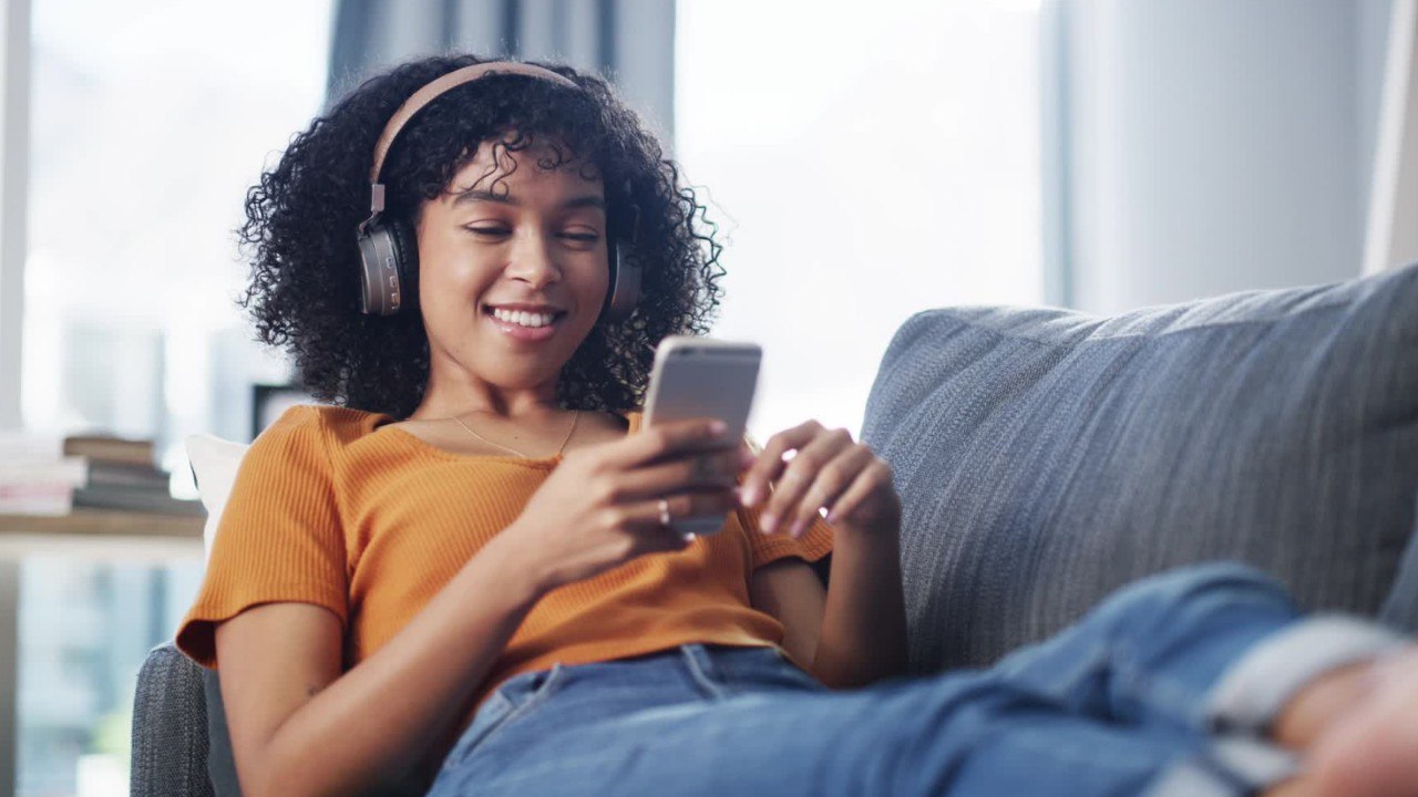 iOS Update Recognizes Songs By Tapping