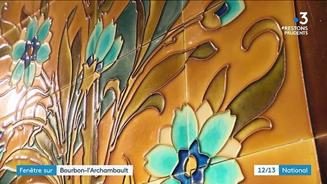 Fenêtre sur : la ville thermale de Bourbon-l'Archambault, dans l'Allier