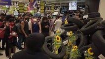 Carrefour vira alvo de protestos