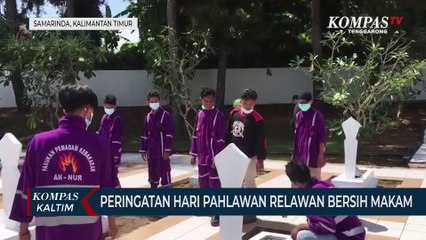 Peringatan Hari Pahlawan Relawan Bersihkan Makam
