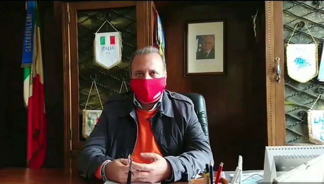 L’appello del sindaco di Castrovillari (Cosenza): “Per la sanità servono assunzioni e poteri speciali”