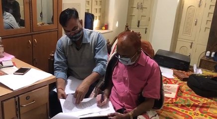 बाड़मेर में ACB की कार्रवाई : रिटायर्ड IAS अधिकारी प्रेमाराम परमार 5 लाख की रिश्वत लेते पकड़ा