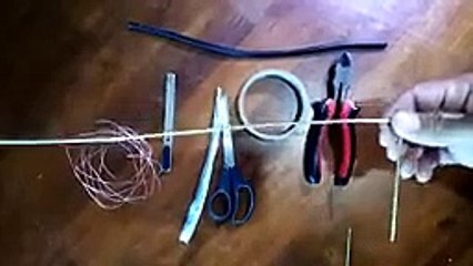 كيف تصنع جهاز بحث عن الذهب بدولارين فقط وفاعلية صحيحه مليون بالميه ( 144 X 256 )