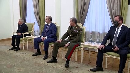 Armenia quiere reforzar la cooperación militar con Rusia