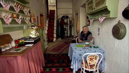 حب في مهب الريح - الحلقة 65