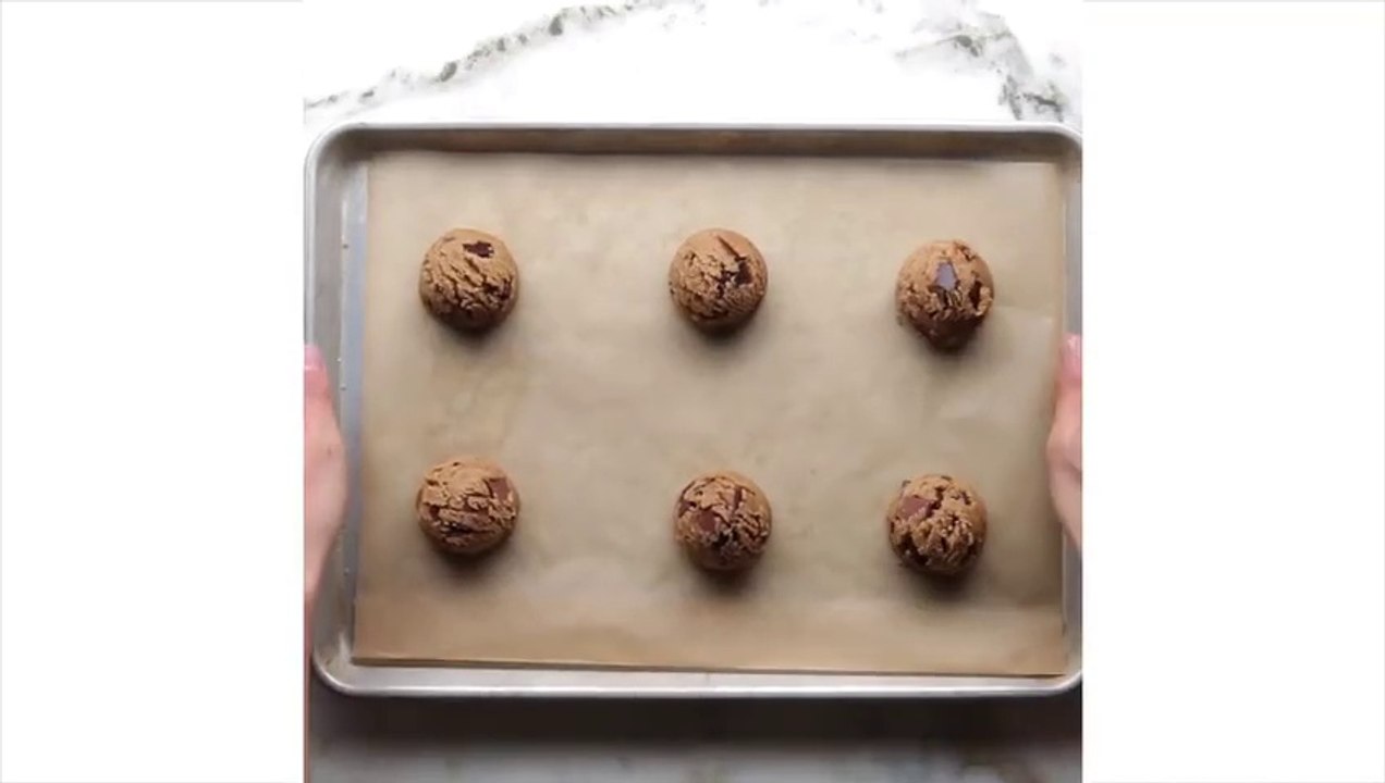 The Best Chewy Chocolate Chip Cookies