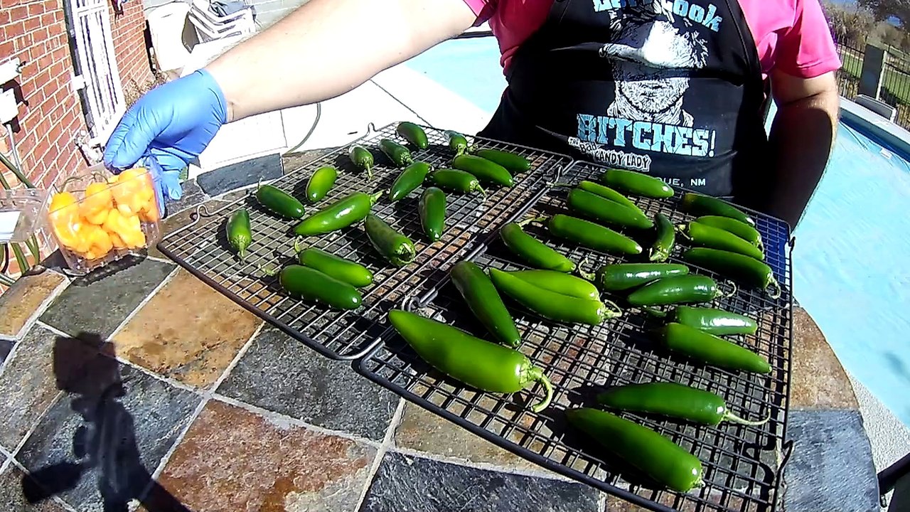 How to Make Chipotles and Other Smoked Peppers - Jalapeños, Serranos, and Habaneros - BurqueñoBQ