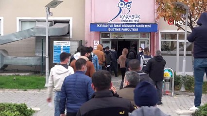 Karabük’te bazı adaylar saniyeler kala sınava yetişti