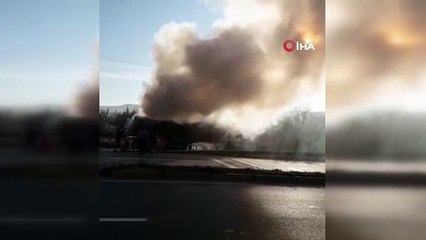 Hafriyat tırında çıkan yangın itfaiye ekiplerince söndürüldü
