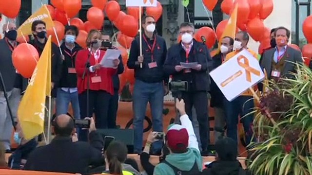 Miles de vehículos llenan las calles de más de 50 ciudades contra la 'ley Celaá'