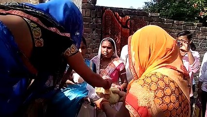 गर्भवती महिलाओ को वितरित किया गया पोषाहार