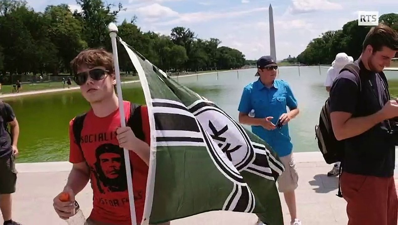 Infiltré dans la droite extrême
