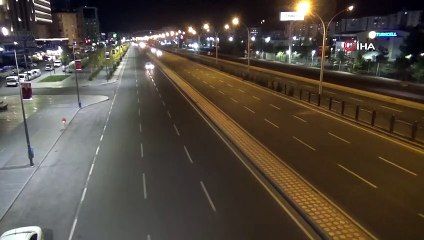 Kısıtlamanın ikinci gününde Diyarbakır'da sokaklar boş kaldı