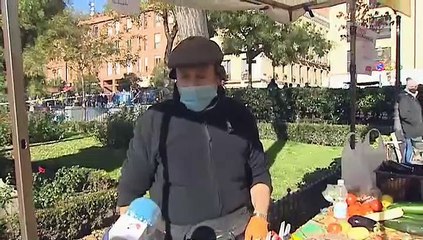 Reabre el Rastro de Madrid tras permanecer ocho meses cerrado