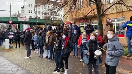 Covid-19-Zahlen in Europa: Proteste in Berlin, Bordeaux und Lissabon