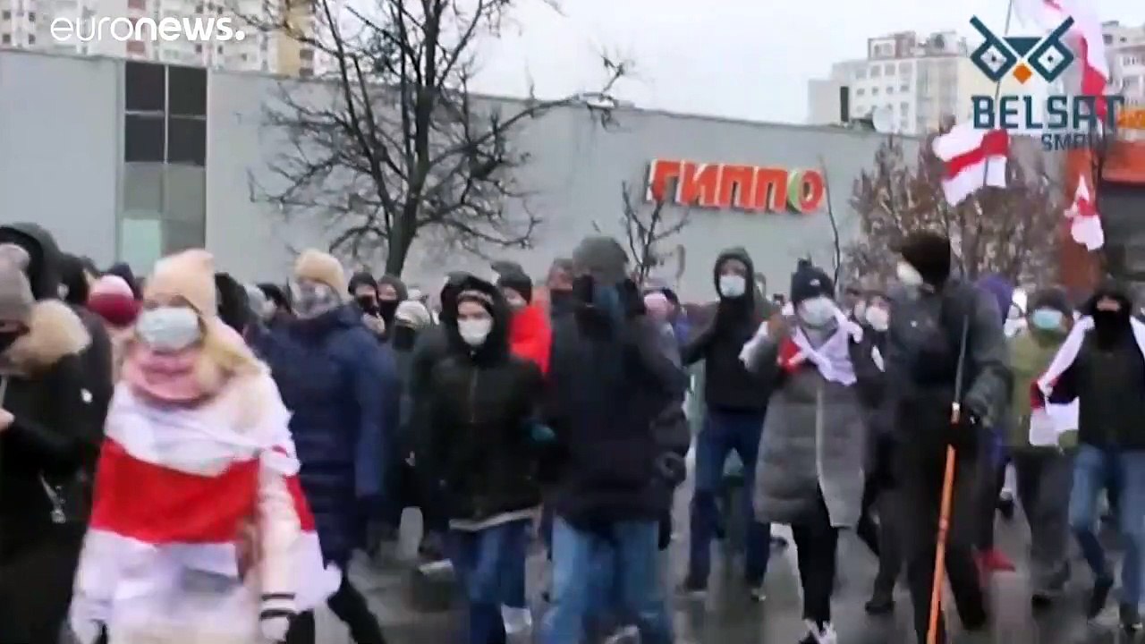 Belarus: Polizeigewalt bei friedlicher Demo, über 300 Festnahmen