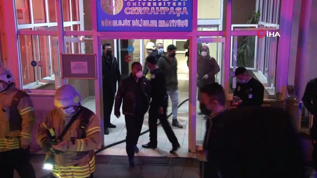 Cerrahpaşa Tıp Fakültesi Hastanesi’nde yangın...Çok sayıda hasta dumandan etkilendi