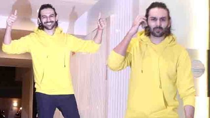 Kartik Aaryan spotted at his building in all new look; Watch video | FilmiBeat