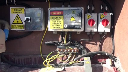 Atanamayan Ahmet öğretmen, güneş panellerinden elektrik üretip fazlasını satıyor