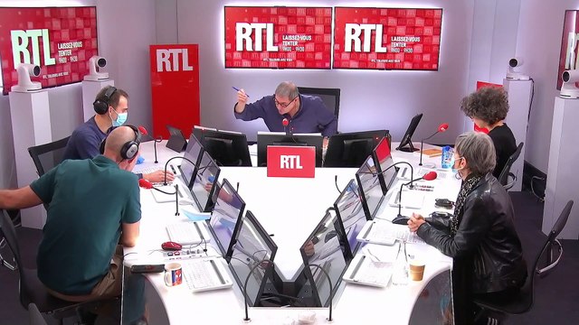 Gaëtan Roussel prépare son retour. Le chanteur de Louise Attaque dévoile au micro de Steven Bellery les deux premières chansons de son prochain album solo à paraître en mars.