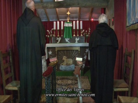 Relief de France les Monastères Office des Vêpres 18h30 à l’ermitage Saint-Bède film by JC Guerguy Ciné Art Loisir