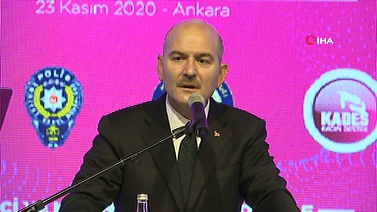 Bakan Soylu:'Erkeklere sesleniyorum: Kendinize gelin yahu. Fiziksel olarak güçlü olabilirsiniz. Böyle bir ayıp olur mu? Neyi tatmin ediyorsun? Neyi ortaya koyuyorsun?'