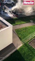 Citroën stand in Wiener Donaustadt in Vollbrand