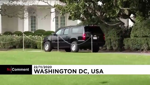 Ο Τραμπ αδιαφορεί για την πανδημία και παίζει γκολφ