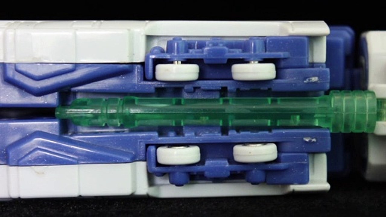 Transformers - "Robots In Disguise [2001]" Railspike Review