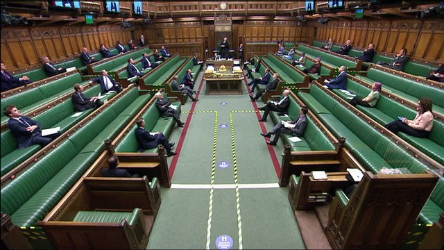 Μπόρις Τζόνσον: «Ξεχάστε τα Χριστούγεννα όπως τα ξέρετε, ξεκινά δύσκολος Χειμώνας»