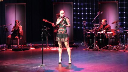 Péter Szabó Szilvia - Szeretem (Koncert Kecskemét 2020-11-03)