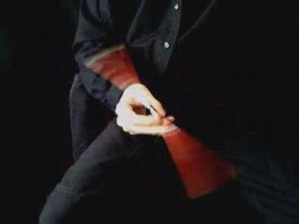 Pen Spinning IMPRESSIONANT !