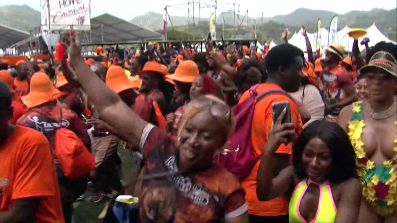 Masquerader Fall Off Savannah Stage